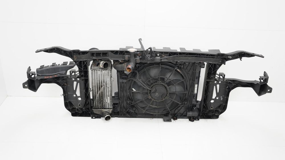 Pas przód przedni hyundai i20 08-12r 1.6 crdi