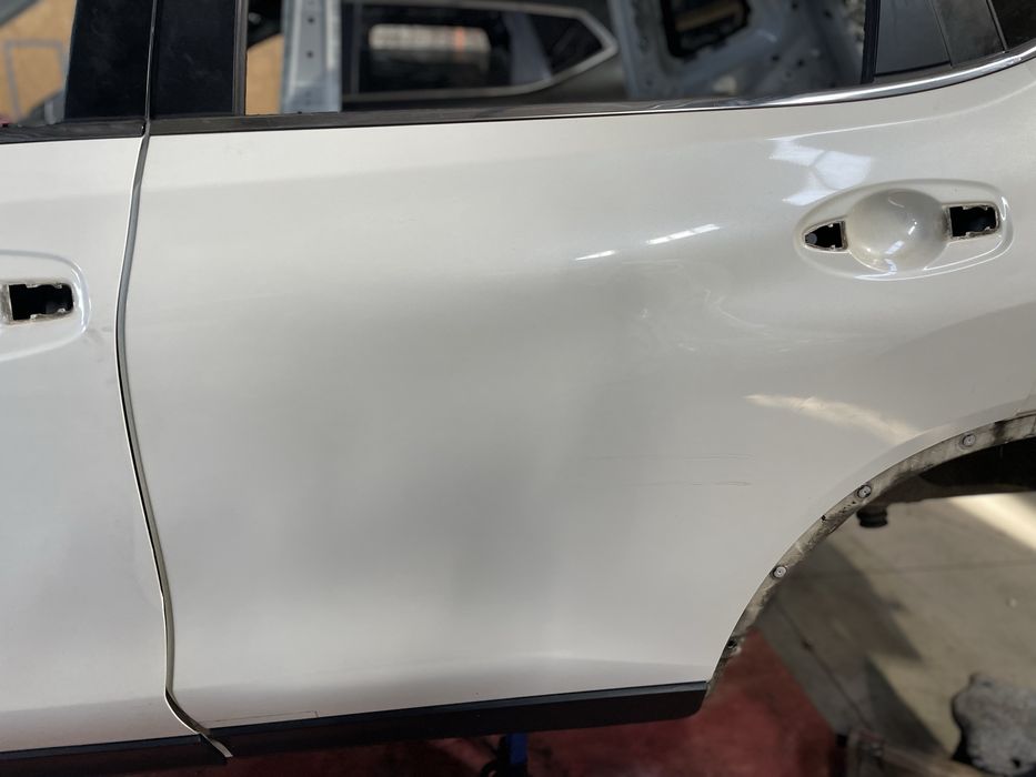 Двері Nissan Rogue ліві X trail T32 передня задня дверь Т32 QAB G