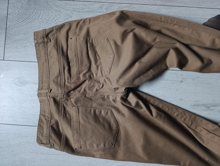 Spodnie brązowe jesienne do kostek Cropp s 36