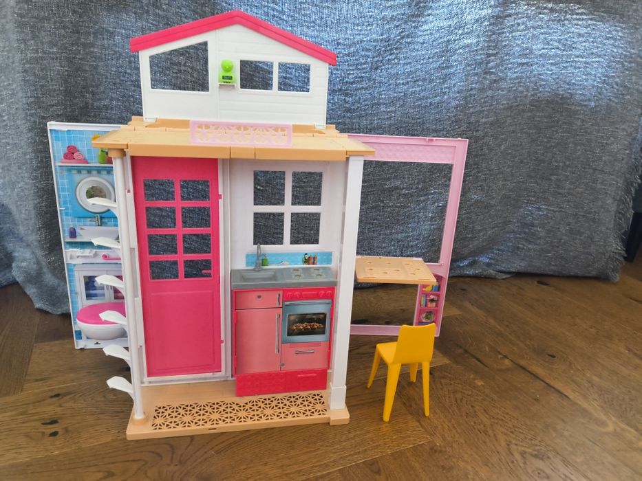 Składany domek Barbie