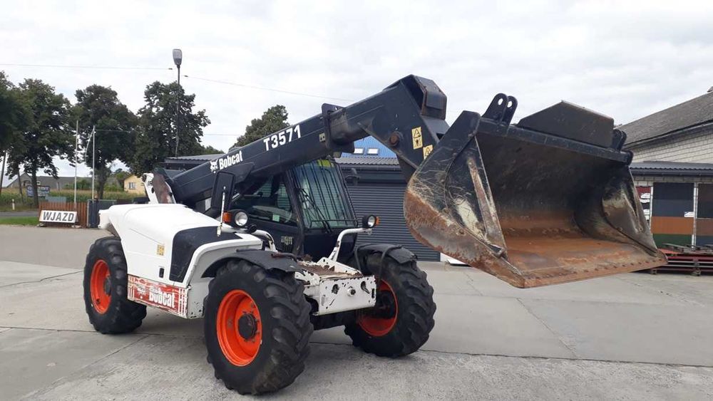 Ładowarka Teleskopowa BOBCAT T3571