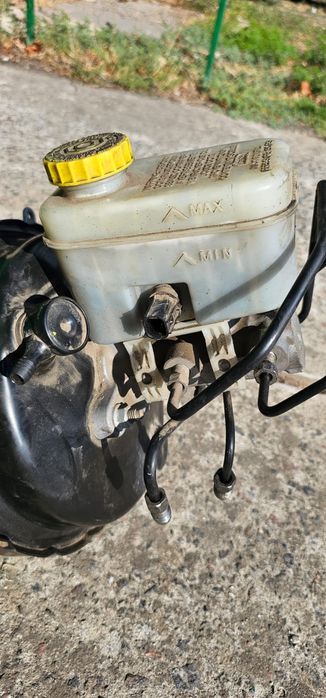 Вакуумний підсилювач, головний тормозний циліндр Додж нітро