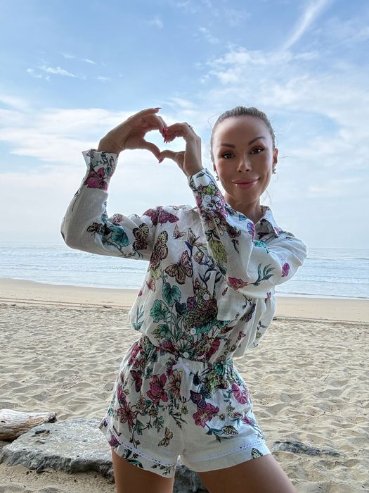 Продам літній костюм з італійського льону !! New