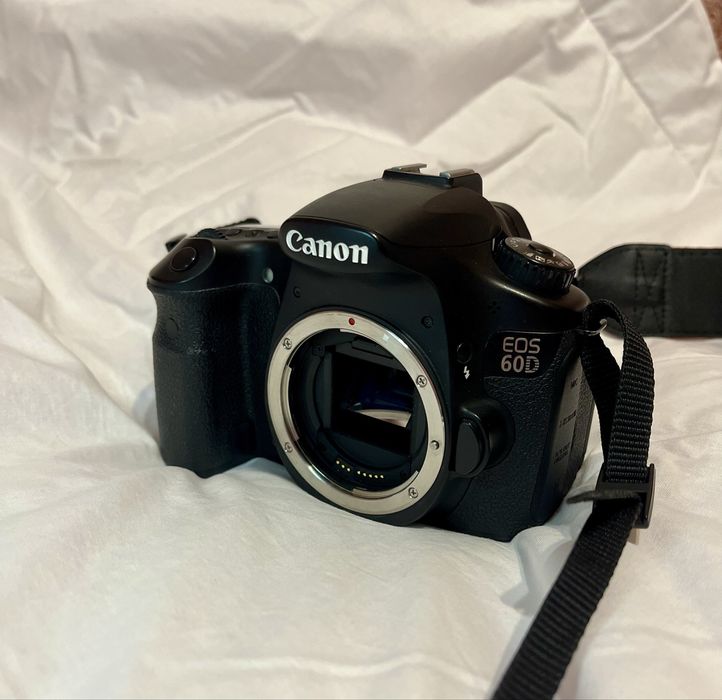 Canon 60D | Дзеркальний фотоапарат | Хороший стан