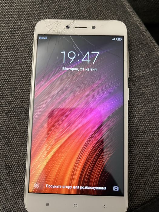 Мобільний телефон Xiaomi redmi 4x