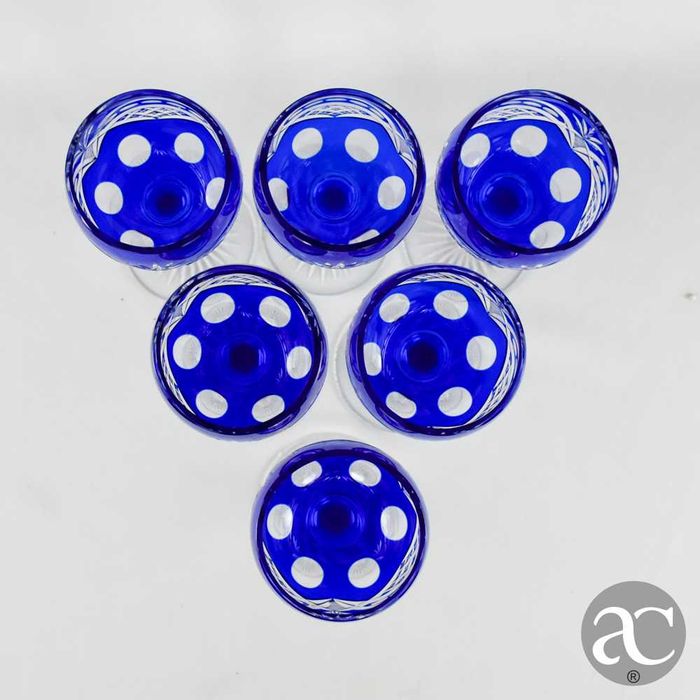 Conjunto de 6 copos Cristal da Bohemia, em Cristal Doublé azul-cobalto