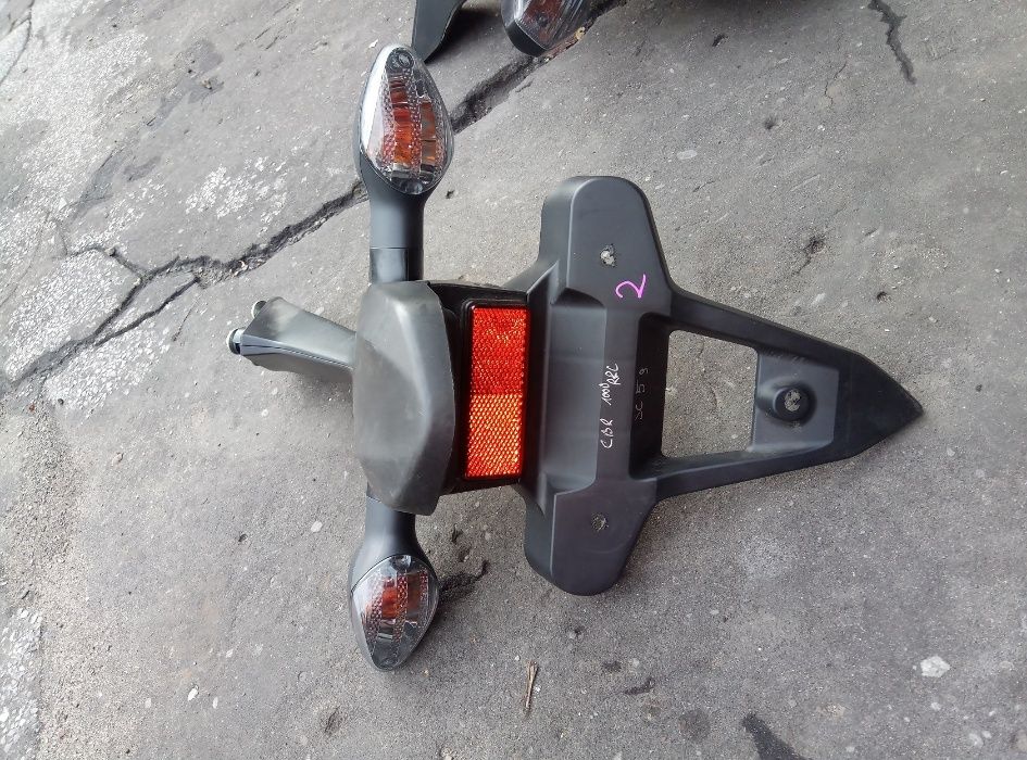 ogon tylny blotnik kierunkowskazy mocowanie tablicy cbr 1000rr sc59 cbr600 i 1000