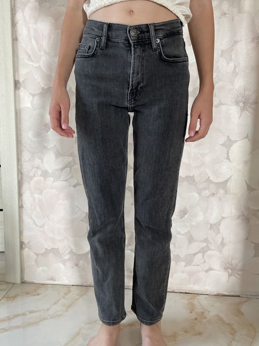 Zara джинси мом 10-11 років