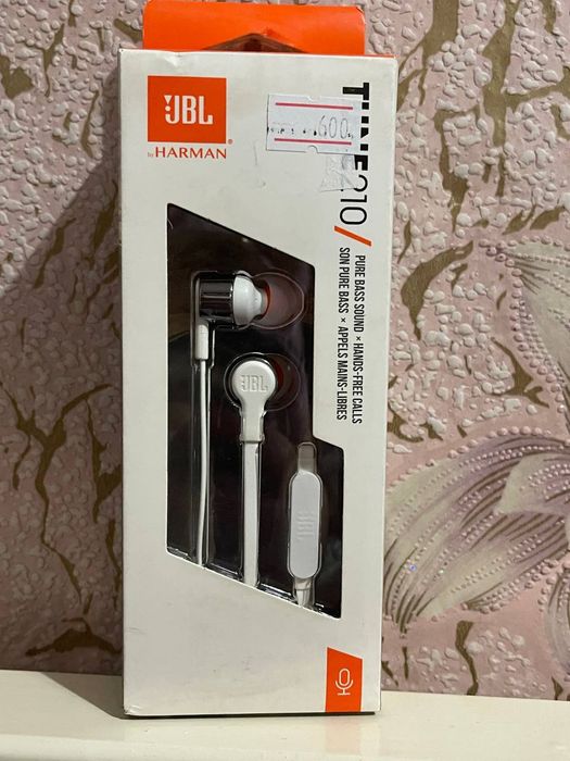 Продам новые наушники