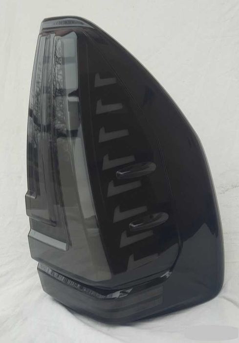 Toyota Prado 120 задні Led ліхтарі чорні червоні фонарі Тойота Прадо