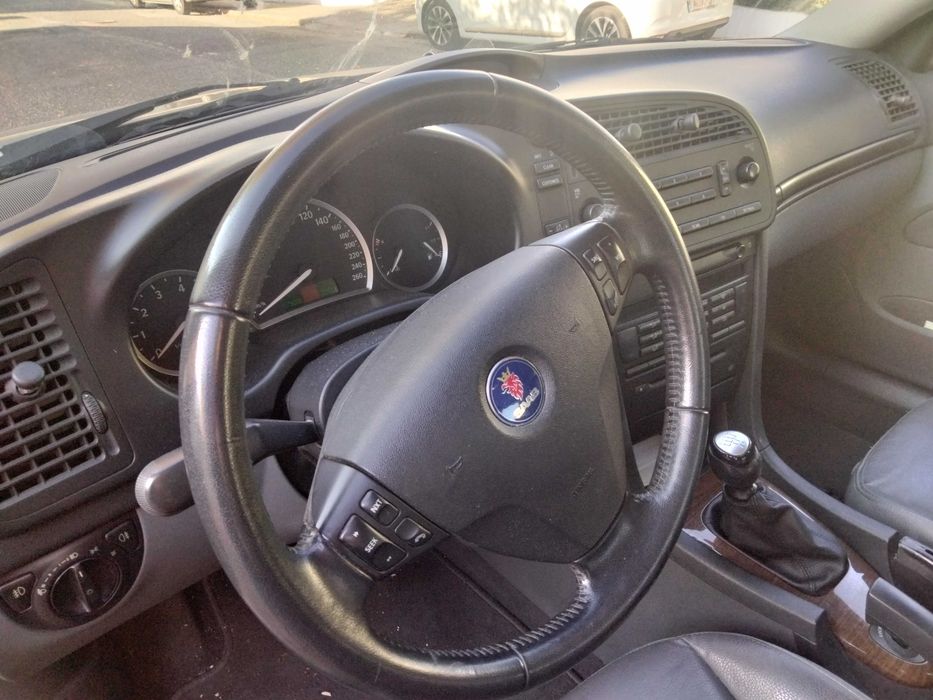 Saab 1.8i de 2005 - Impecável