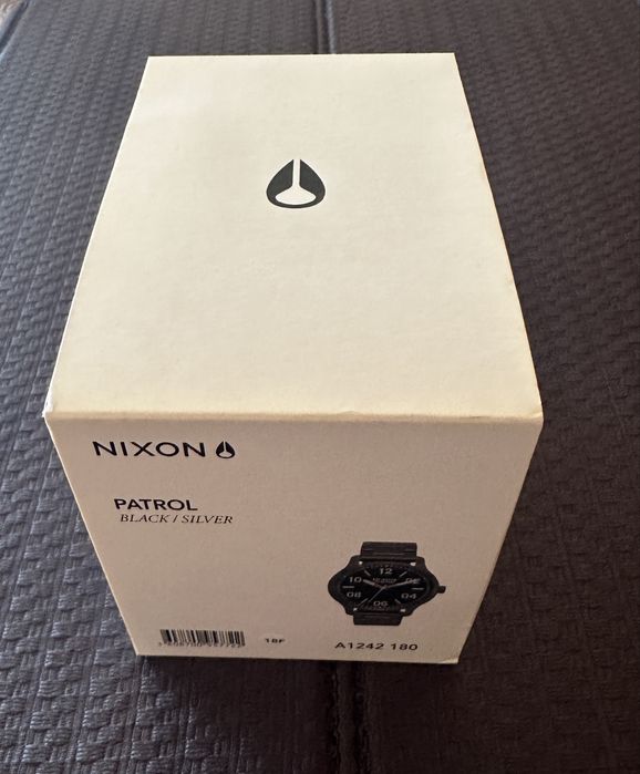 Nixon Patrol all black