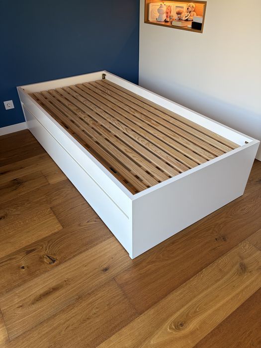 Cama de solteiro 190x90 com gavetao