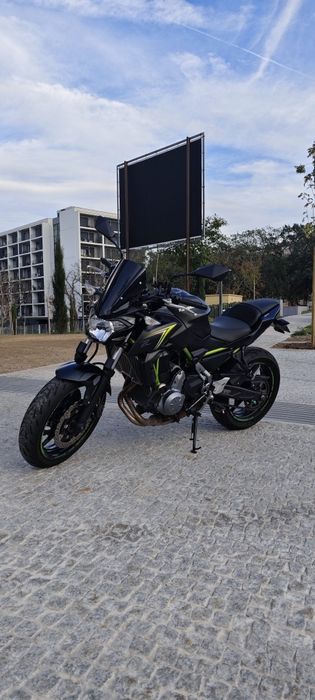Kawasaki Z650 ABS Muitos Extras!