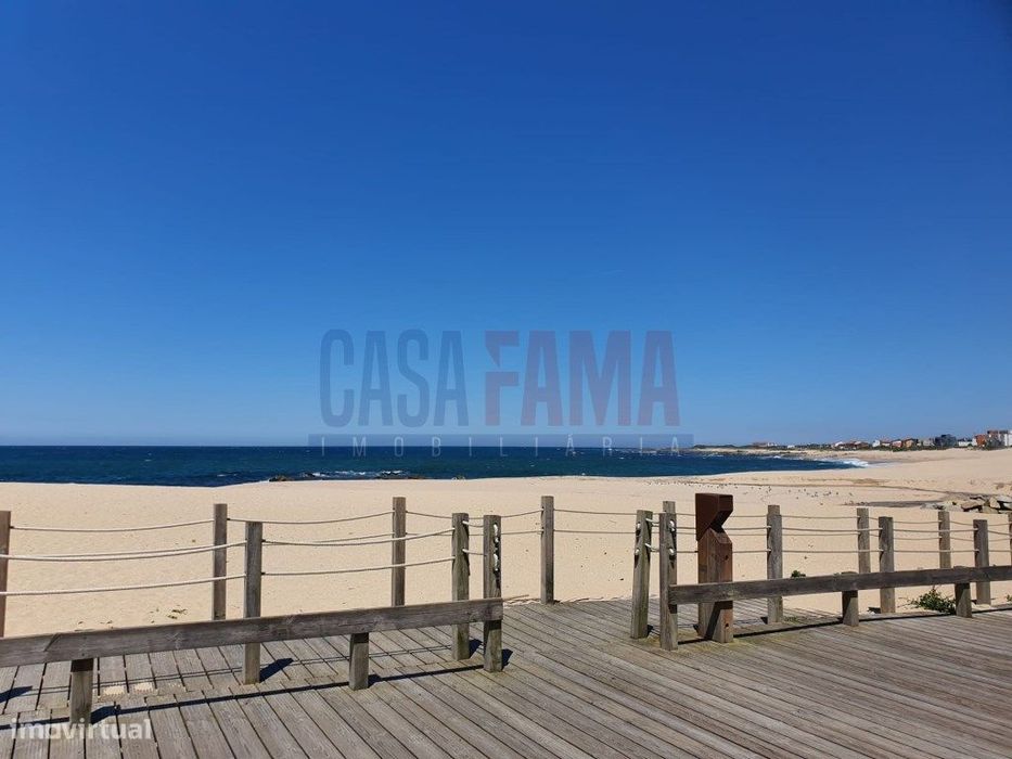 Terreno de construção em frente a praia de Aver - o Mar - Póvoa de ...