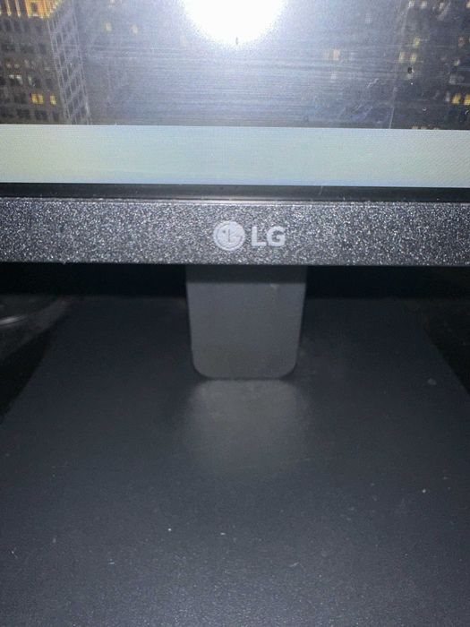 Ecrã LG 27 Polegadas