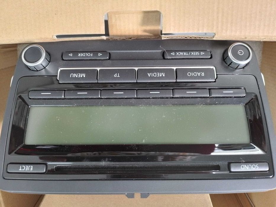 Auto radio original V.W golf VI