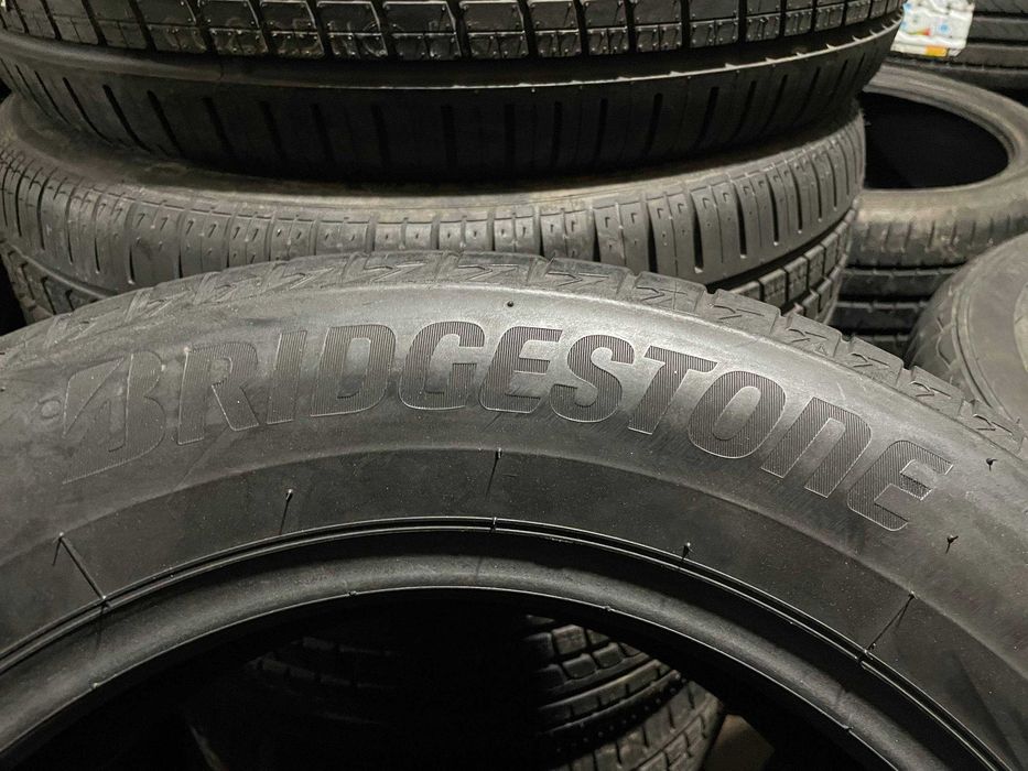 Шини резина літо 225/60 R17 Bridgestone Turanza T005