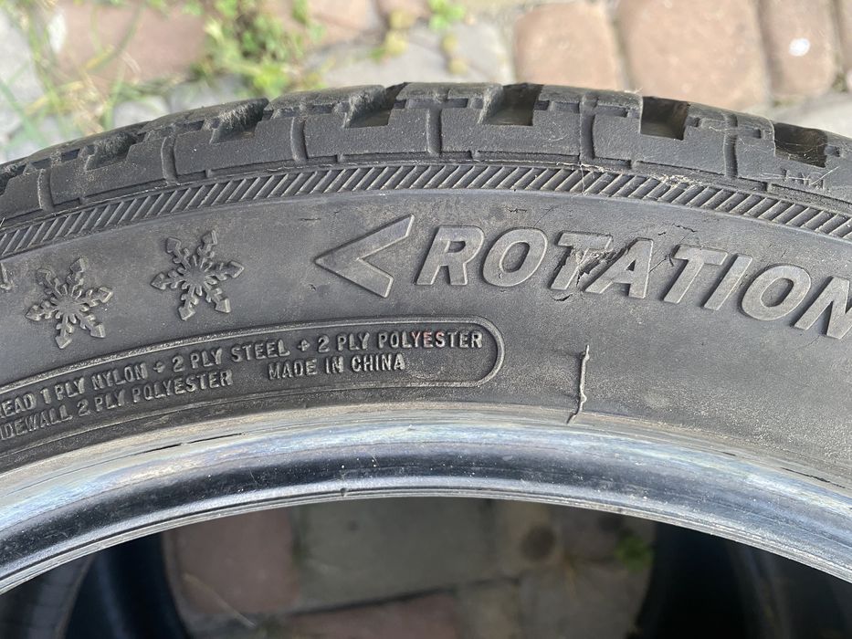 Резина шини 225/45/17 зима AUSTONE  ROTATION  протектор 7-8 мм