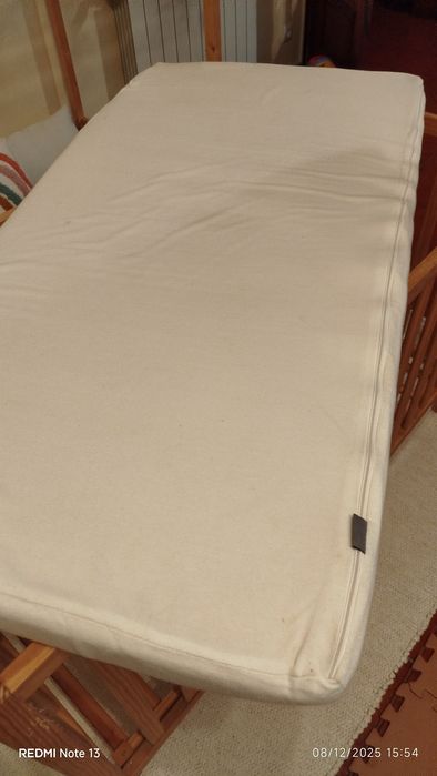 Berço + colchão IKEA bebé