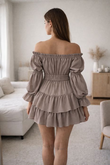 Nowy kombinezon BESQUAR | rozmiar uniwersalny | hiszpanka | falbany