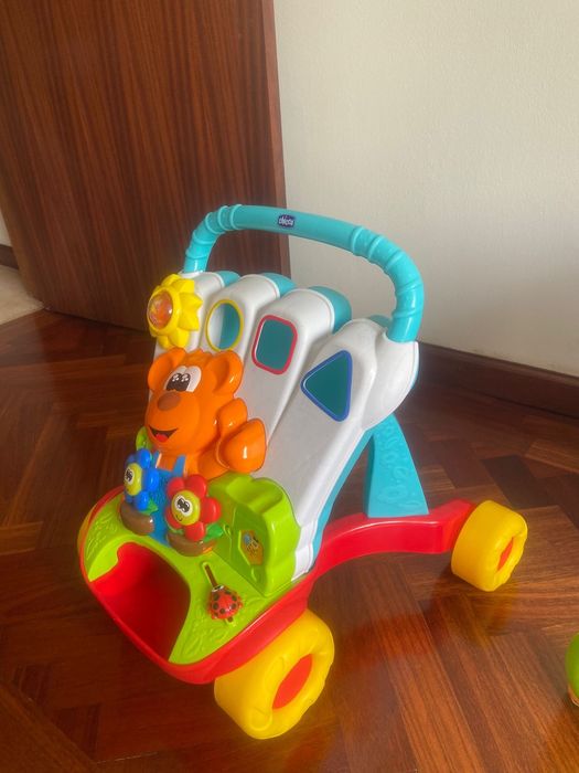 Estou a vender andarilho
