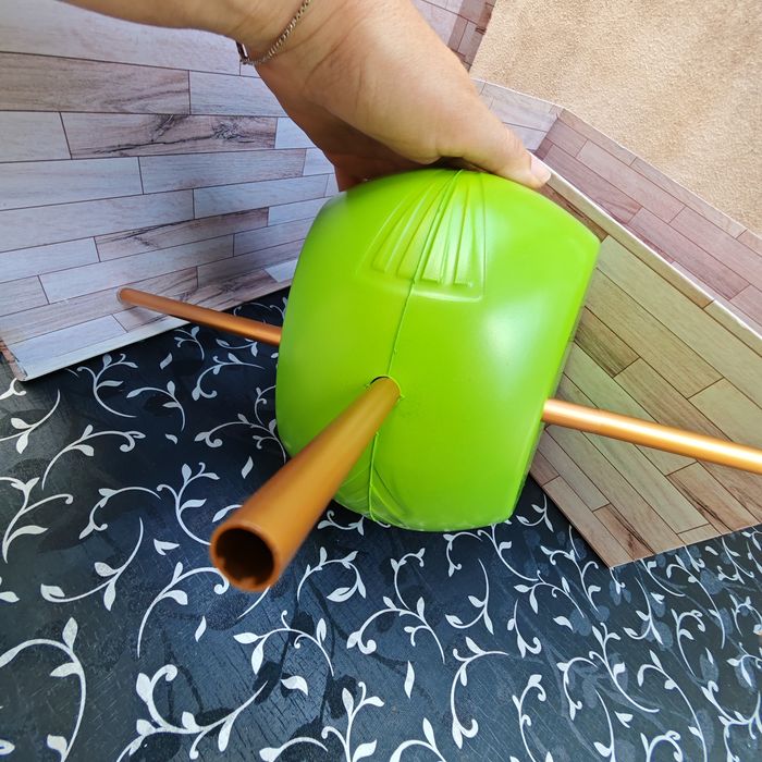 Treinador de swing para golfe, em muito bom estado.