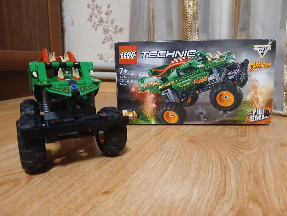 Монстер трак Lego technic
