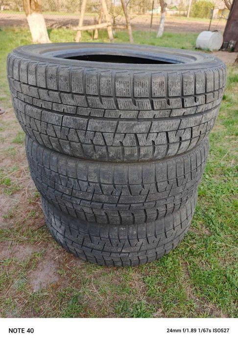 Продаються автомобільні шини