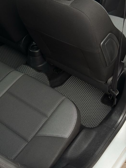 peugeot 207 1.6 hdi