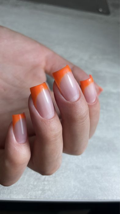 Наращивание ногтей