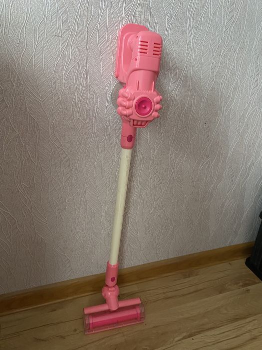 Продам іграшку пилосос