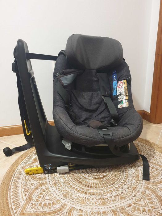Cadeira Auto 360º Bebé Confort Assisfix 61cm-105cm