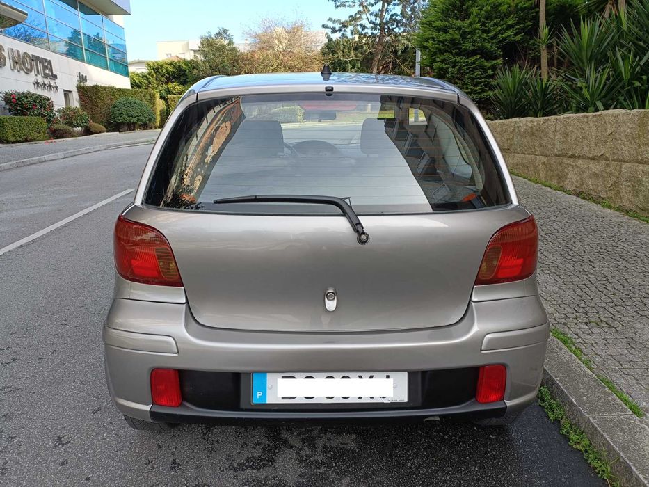 Toyota Yaris 1.5 VVT-i TS 105 Cv