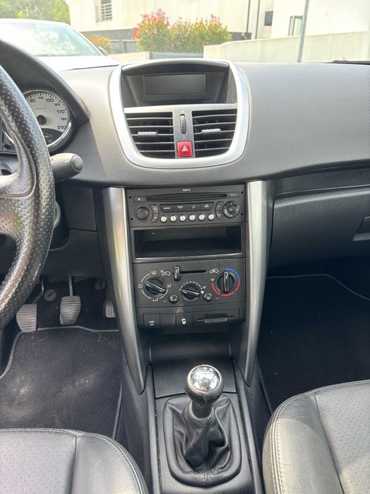 Peugeot 207 1.6 VTi 16V