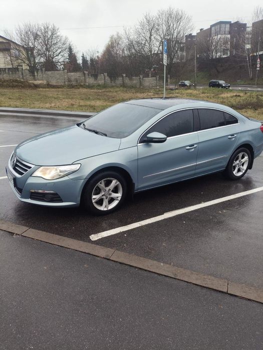 Volkswagen Passat cc 2011