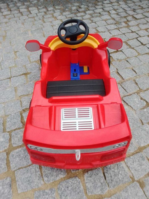Carro elétrico para criança