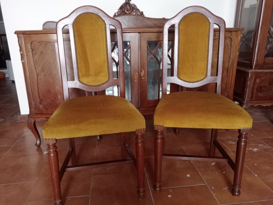Cadeiras para restauro