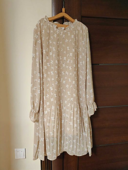 Ніжна сукня в пастельних тонах (С-М)