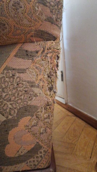 Poltronas/Sofás Antigos