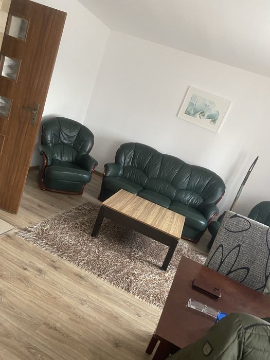 Dom plus hala garażowa