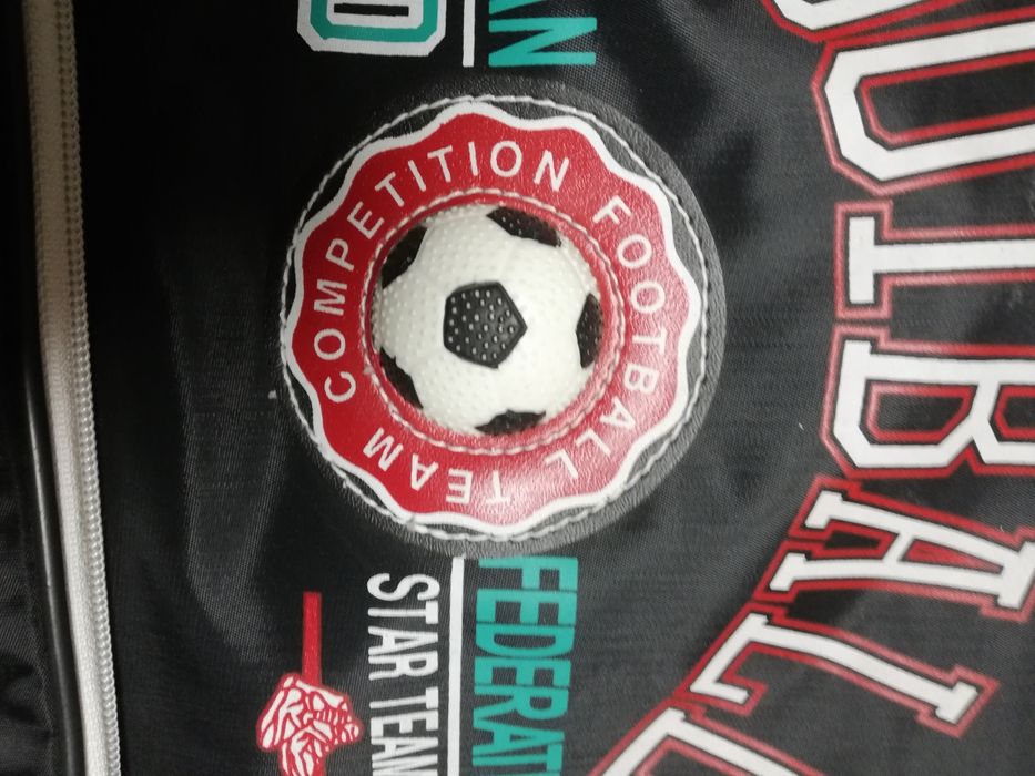 Plecak szkolny, piłka, football