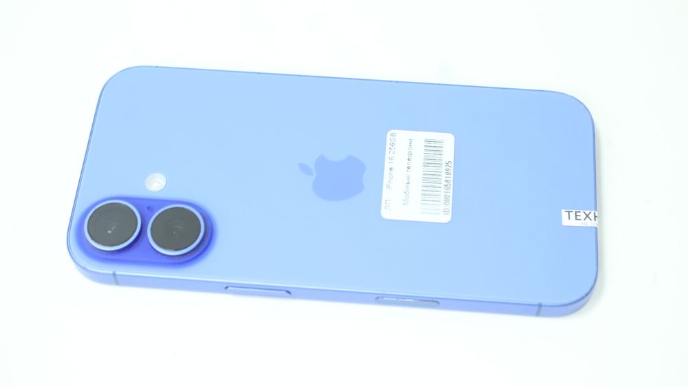 Мобільний телефон iPhone 16256GB