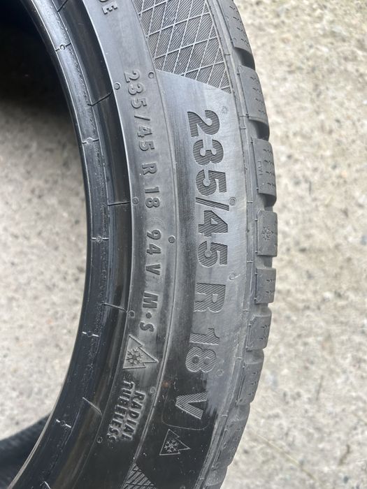 Opony zimowe 235/45R18 x2 szt Continental 21r . Seal