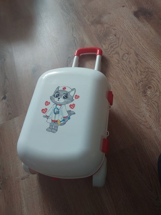 Дитяча валіза, іграшка валіза