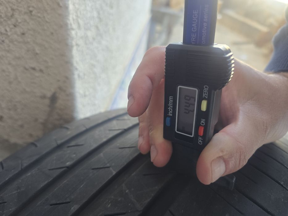 Goodyear efficientgrip performance 2 255/50/r21