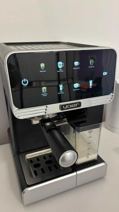Ekspres do kawy Yoer Creamo Pro EMF03BK (ciśnieniowy kolbowy)