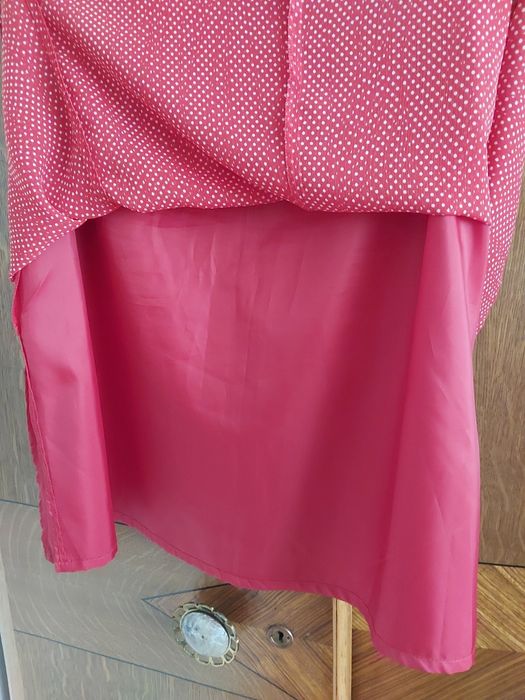 Zwiewna spódnica czerwona w białe kropki