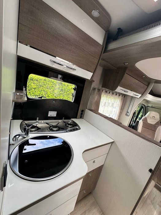 Autocaravana Bavaria em excelente estado