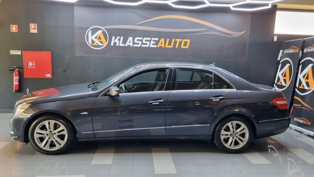 Mercedes-Benz E 250 CDI Avantgarde BlueEfficiency Automatic.